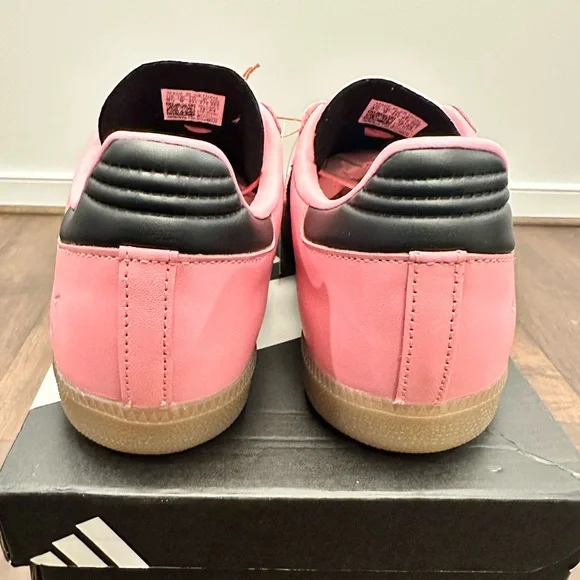 Adidas Men’s Samba Messi Soccer Pink & Black Shoes Sneakers, JP7844, Size 9.5